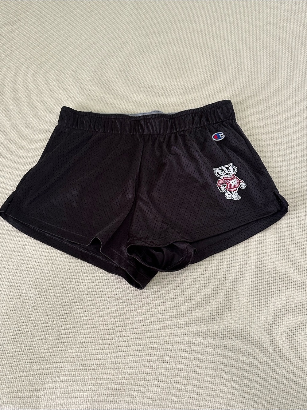 Champion Wisconsin Badgers Bucky Mesh Athletic Shorts Women's⁠ M